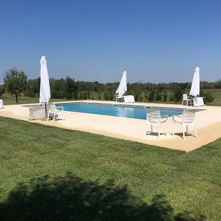 Tenuta Melissa *